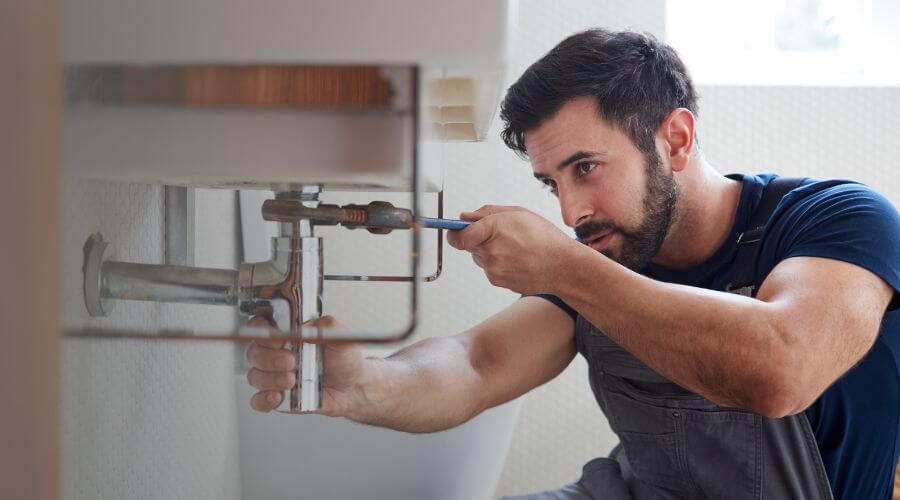 Local annual plumbing maintenance in Smith Lake, NM